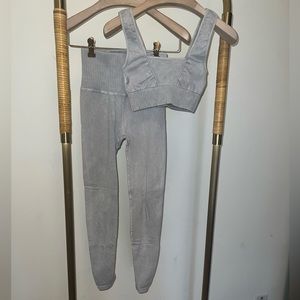 Free People Movement Workout *SET 2 pieces**